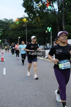 Runner Photo 4296649