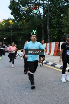 Runner Photo 4296656