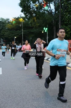 Runner Photo 4296662