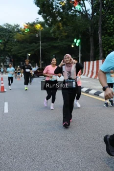 Runner Photo 4296665