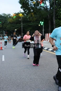 Runner Photo 4296668
