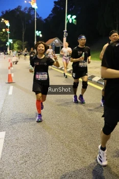 Runner Photo 4296671