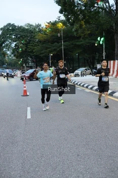 Runner Photo 4296682