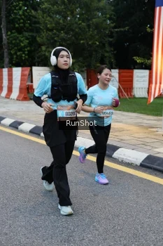 Runner Photo 4296717