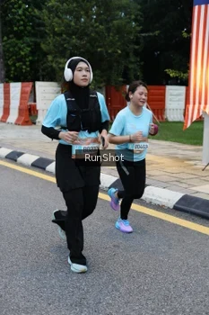 Runner Photo 4296718
