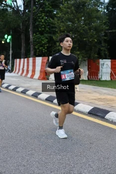 Runner Photo 4296736