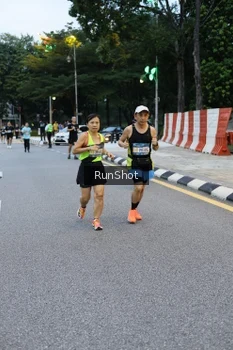 Runner Photo 4296738