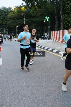 Runner Photo 4296766