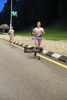 Runner Photo 4296769