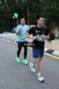 Runner Photo 4296772