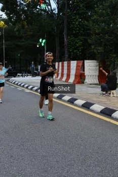 Runner Photo 4296792