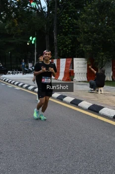 Runner Photo 4296794