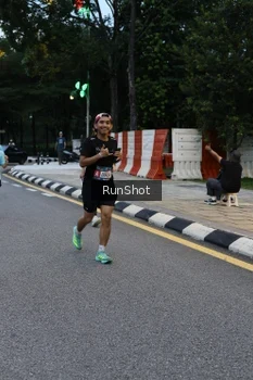 Runner Photo 4296801