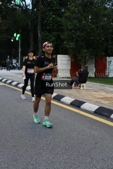 Runner Photo 4296803
