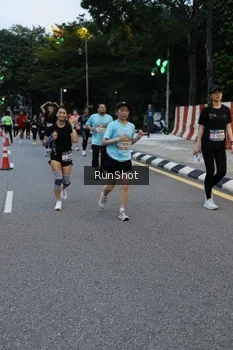 Runner Photo 4296807