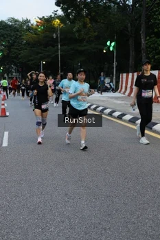 Runner Photo 4296810