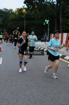 Runner Photo 4296819