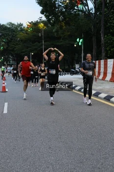 Runner Photo 4296832