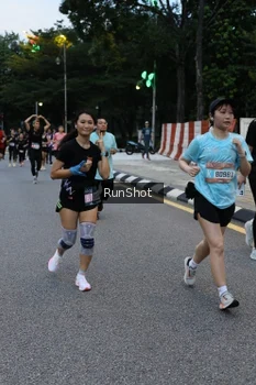 Runner Photo 4296835