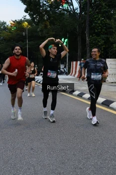 Runner Photo 4296845