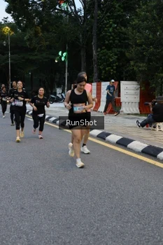 Runner Photo 4296861