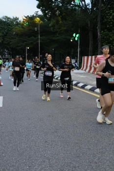 Runner Photo 4296867