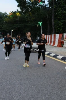 Runner Photo 4296871