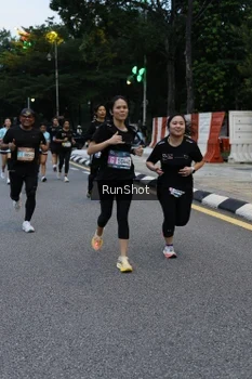 Runner Photo 4296883
