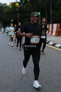 Runner Photo 4296886