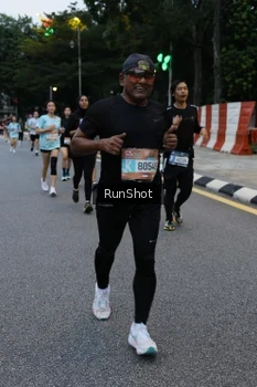 Runner Photo 4296890