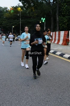 Runner Photo 4296896