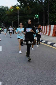 Runner Photo 4296898