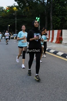 Runner Photo 4296908