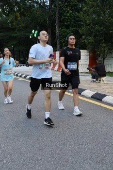 Runner Photo 4296914