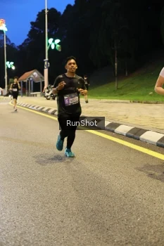 Runner Photo 4296917