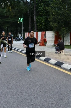 Runner Photo 4296924