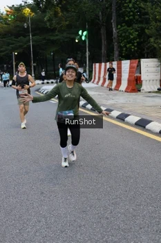 Runner Photo 4296938