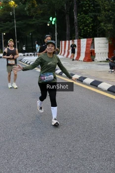 Runner Photo 4296943