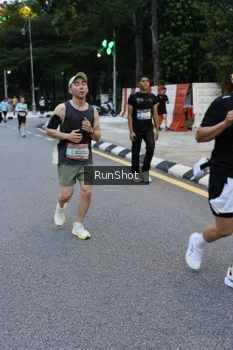 Runner Photo 4296952