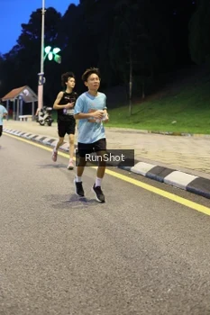 Runner Photo 4296968
