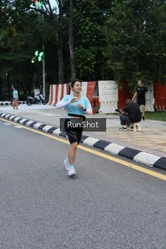 Runner Photo 4296973