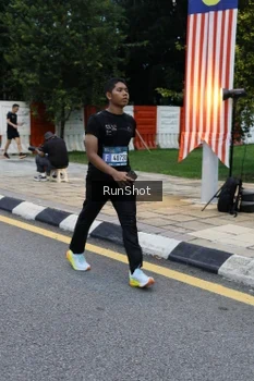 Runner Photo 4296981