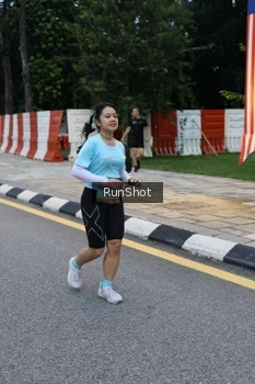 Runner Photo 4296983