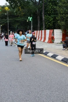 Runner Photo 4296987