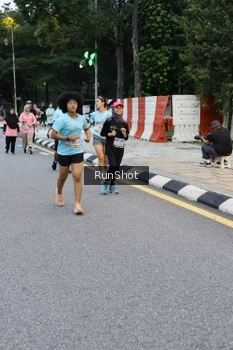 Runner Photo 4297004