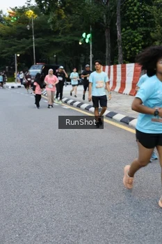 Runner Photo 4297013
