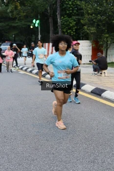 Runner Photo 4297014