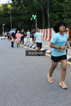 Runner Photo 4297016