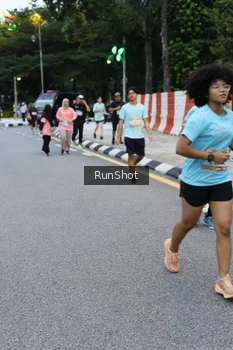 Runner Photo 4297017