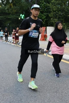 Runner Photo 4297029